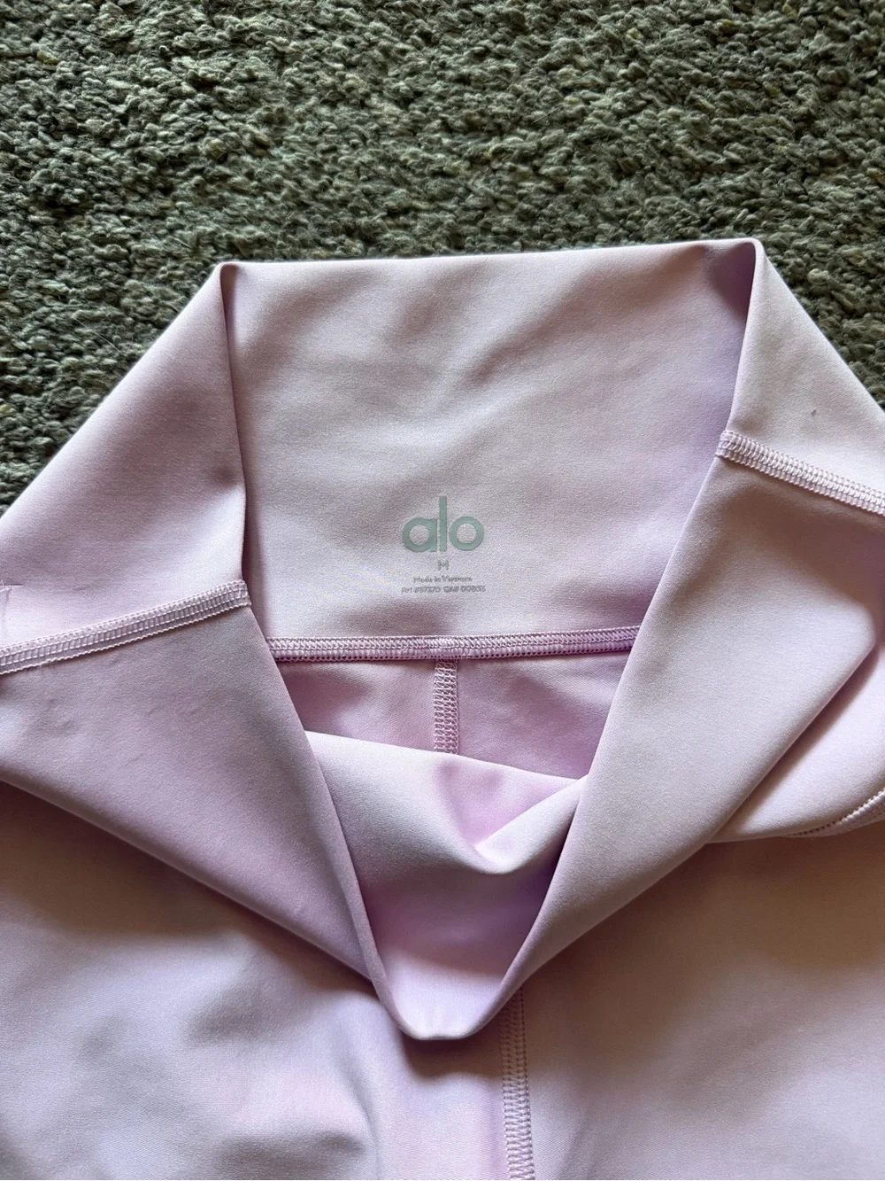 Alo Baby Pink Yoga Workout Leggings